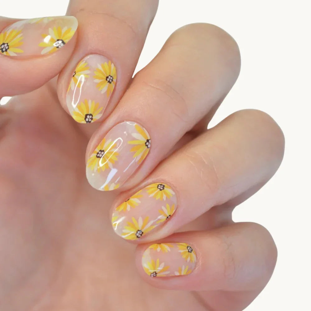 Bandes de gel UV du modèle HELIAN à poser chez soi – Glaam Nails