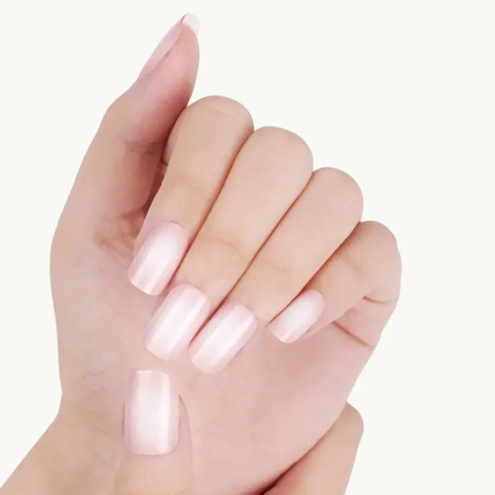 Bandes de gel UV du modèle NORA à poser chez soi – Glaam Nails