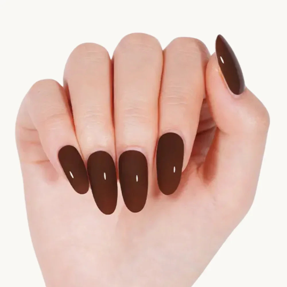 manucure gel marron