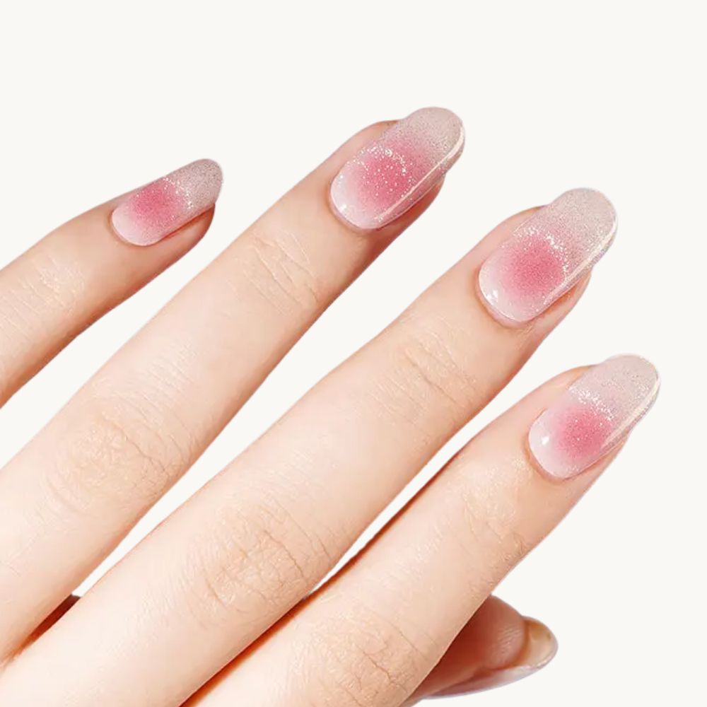 Bandes de gel UV du modèle SIA à poser chez soi – Glaam Nails
