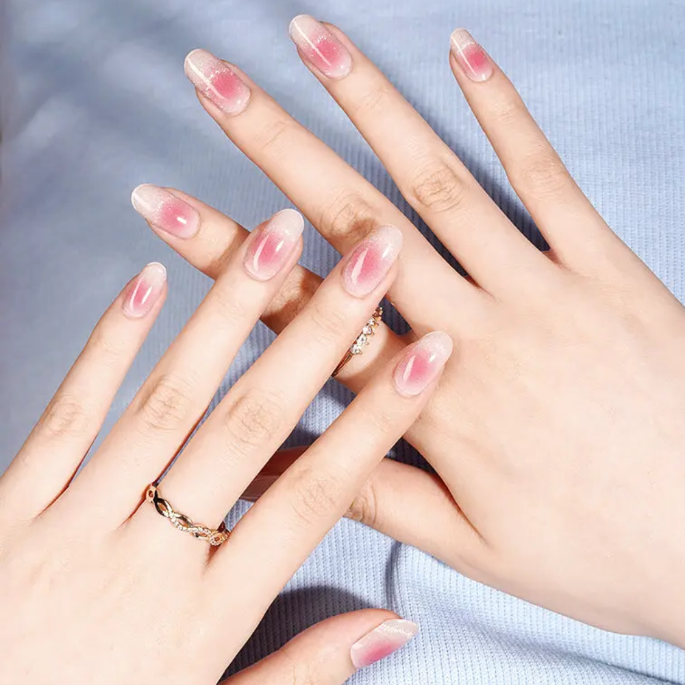 Bandes de gel UV du modèle SIA à poser chez soi – Glaam Nails