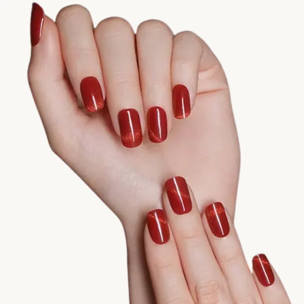 Bandes de gel UV du modèle CHERRY à poser chez soi – Glaam Nails