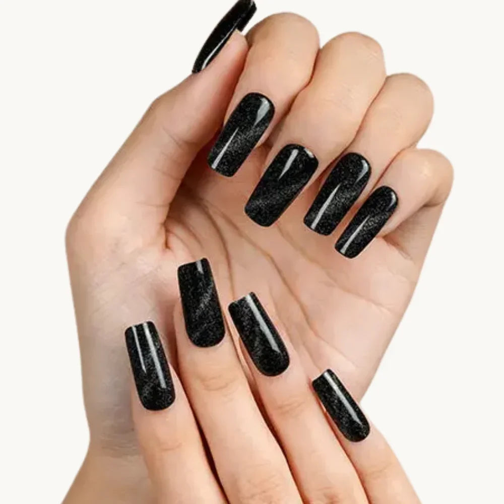 Bandes de gel UV du modèle EFFY à poser chez soi – Glaam Nails
