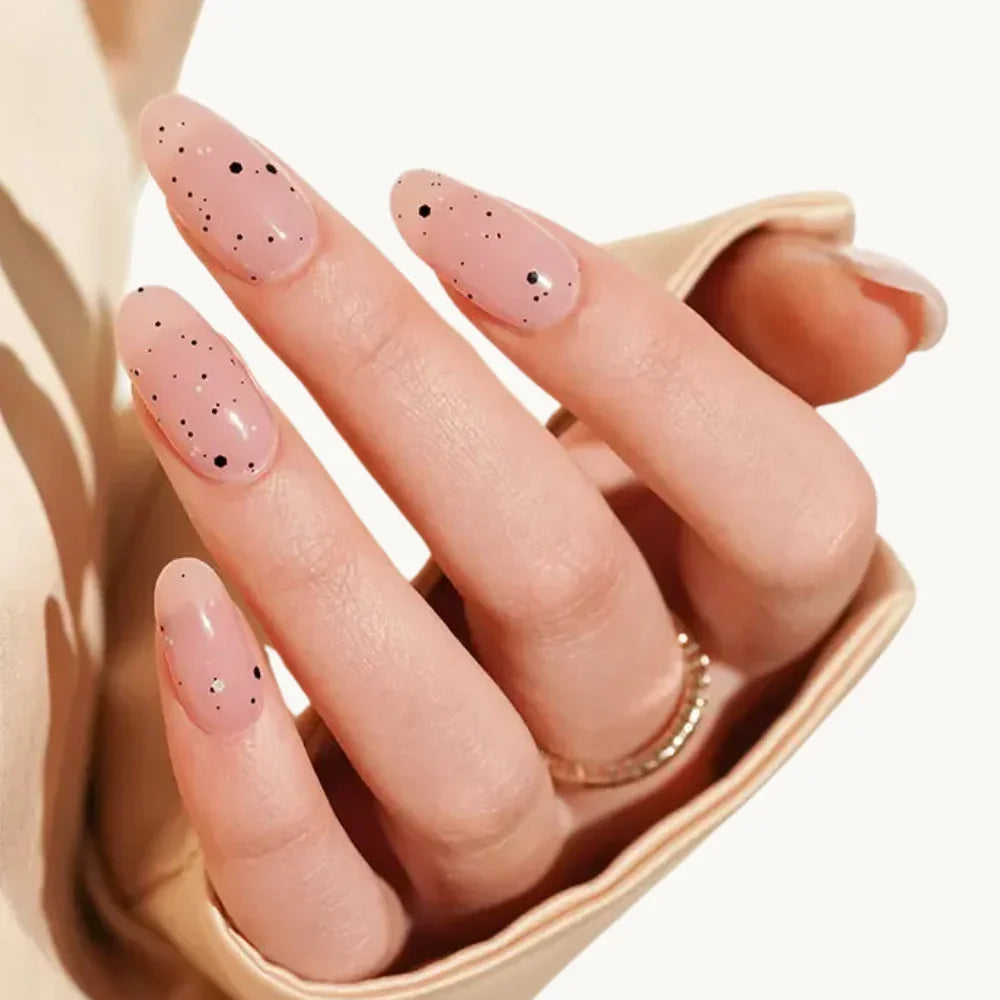 Bandes de gel UV du modèle TARA à poser chez soi – Glaam Nails