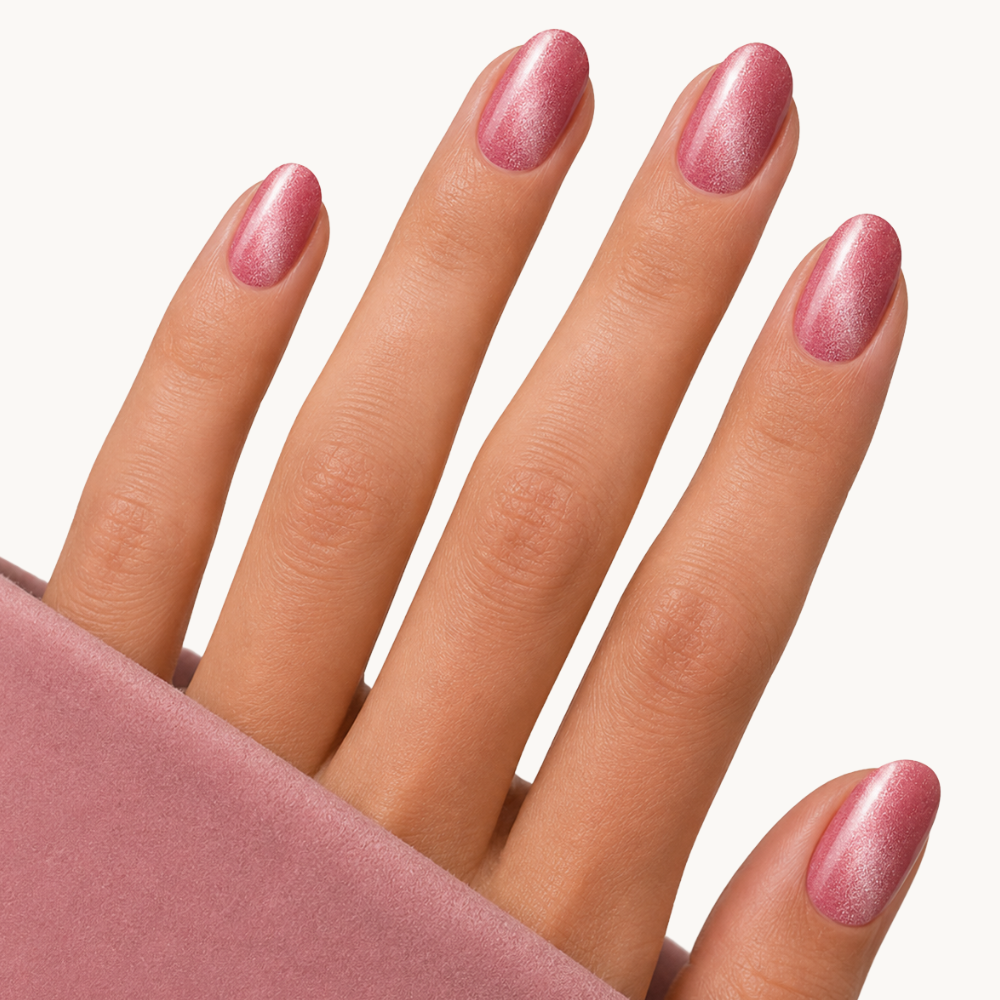 Bandes de gel UV du modèle PRUE à poser chez soi – Glaam Nails