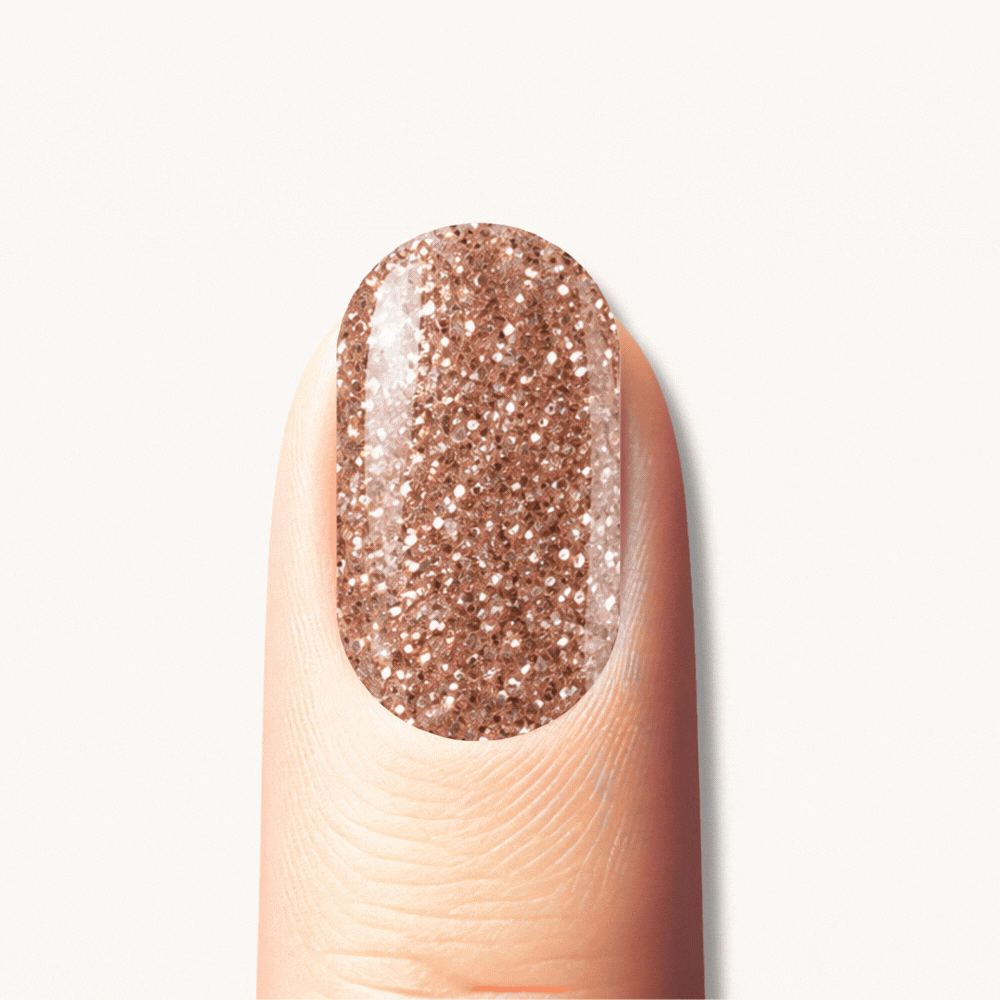 Ongle en gel MARISSA brun, nude rosé et paillettes cuivrées : différents designs sur les doigts, puis la manucure complète
