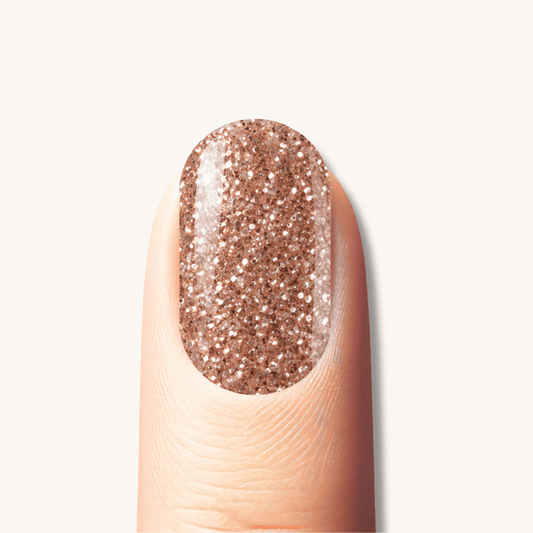 Ongle en gel MARISSA brun, nude rosé et paillettes cuivrées : différents designs sur les doigts, puis la manucure complète